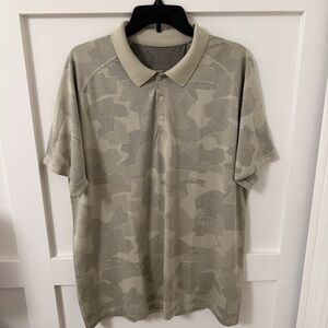 Lululemon Metal Vent Tech Breathe Polo Mens XXL Camo